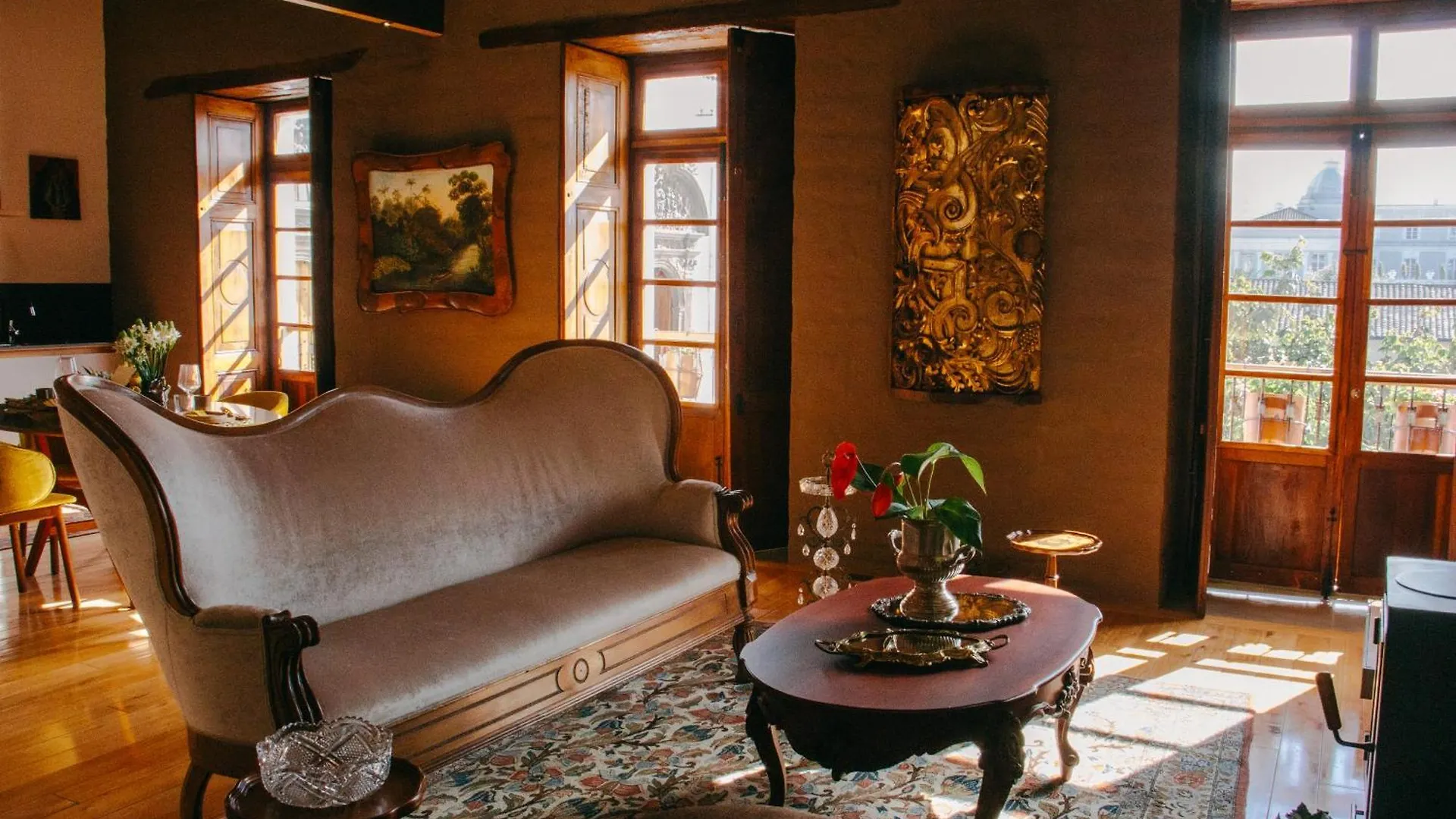 Casa Santa Clara - Colonial Design Lofts Apartment Quito